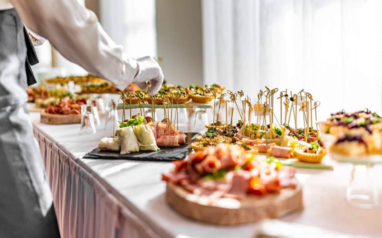 Los servicios de catering de lujo para bodas que ofrece Goyo Catering