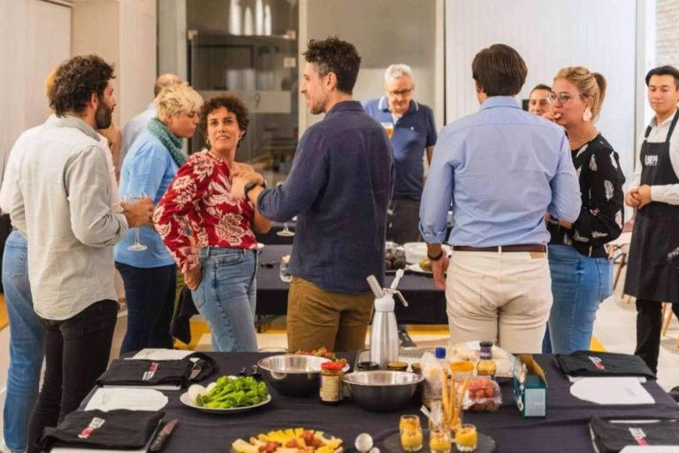 LBK99 es una sala de eventos en Madrid que ofrece servicios de calidad