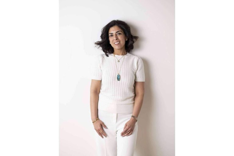 Entrevista a la coach experta Goldie Uttamchandani