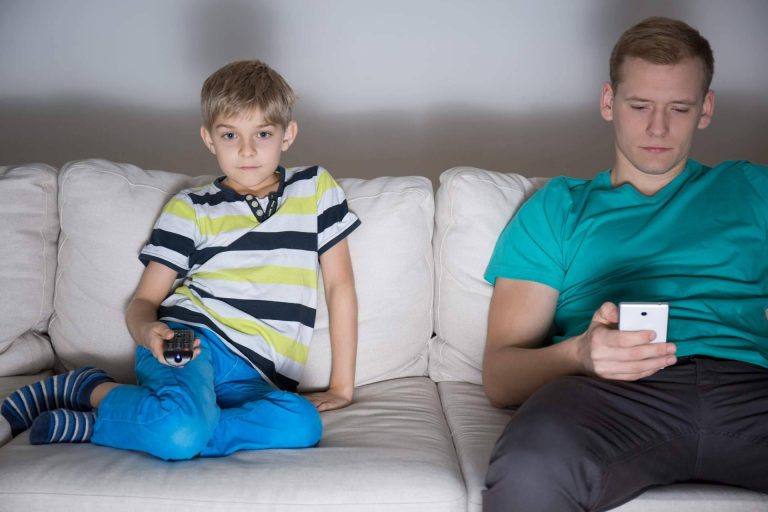 OROC lanza la tarifa móvil OROC ILIMITADA PLUS; datos, llamadas y televisión, todo en uno