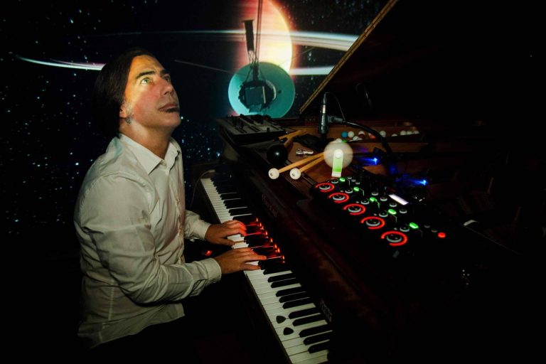 JJ Machuca publica las fechas de sus dos conciertos en Madrid en la sala Villanos, que serán los días 13 y 14 de enero