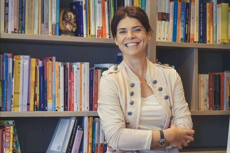 La psicóloga Alicia Ortiz Ruzafa presenta su obra 'Lesli y las experiencias que la llevaron a decidir ser una No-Mujer'