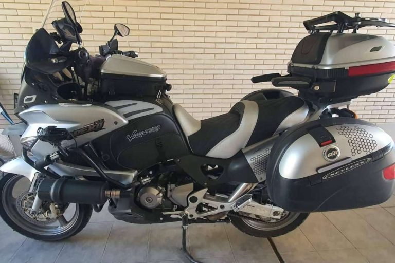 Conocer los beneficios que aporta un asiento confort para motos de JM-FUNDAS