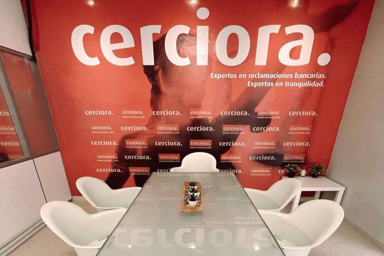 Cerciora ofrece un servicio especializado en reclamaciones bancarias