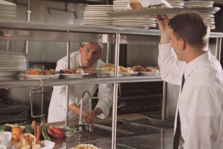 Revolución en los restaurantes de la mano de Qamarero, una propuesta de innovación en hostelería