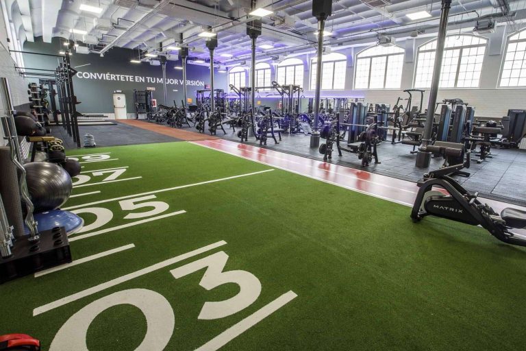 Un gimnasio con una amplia oferta en clases dirigidas es VivaGym