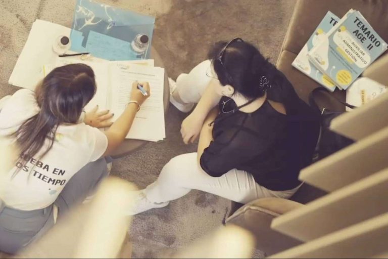 Cómo las mentorías hacen las oposiciones más fáciles