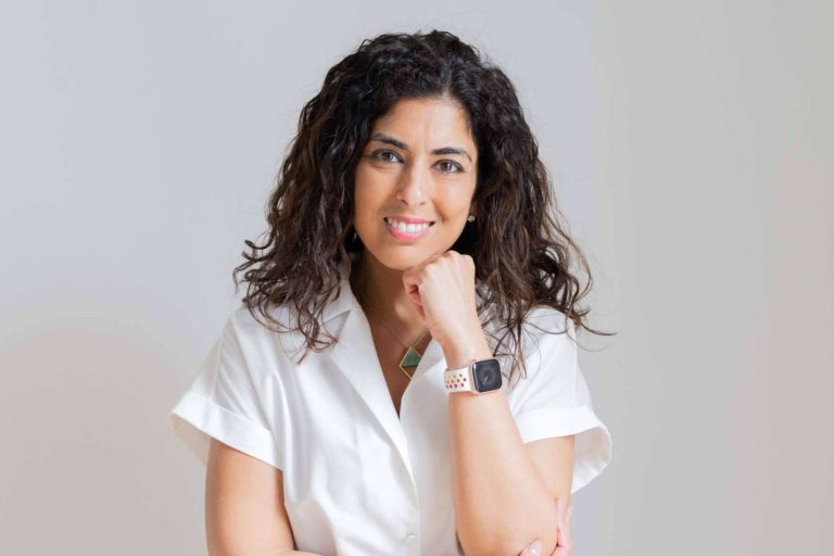 Los beneficios del coaching para adolescentes de Goldie Uttamchandani