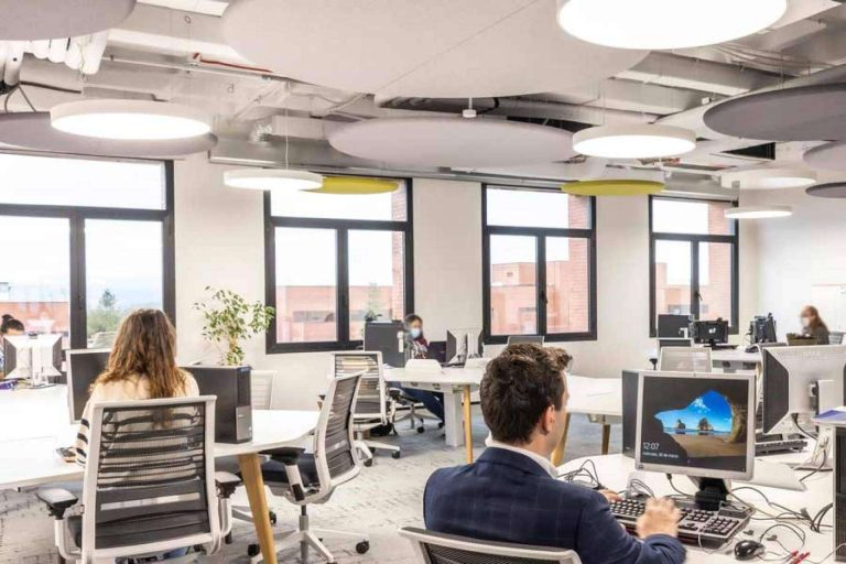 Recomendaciones de calidad acústica; ISO 229555 y el confort acústico en oficinas abiertas