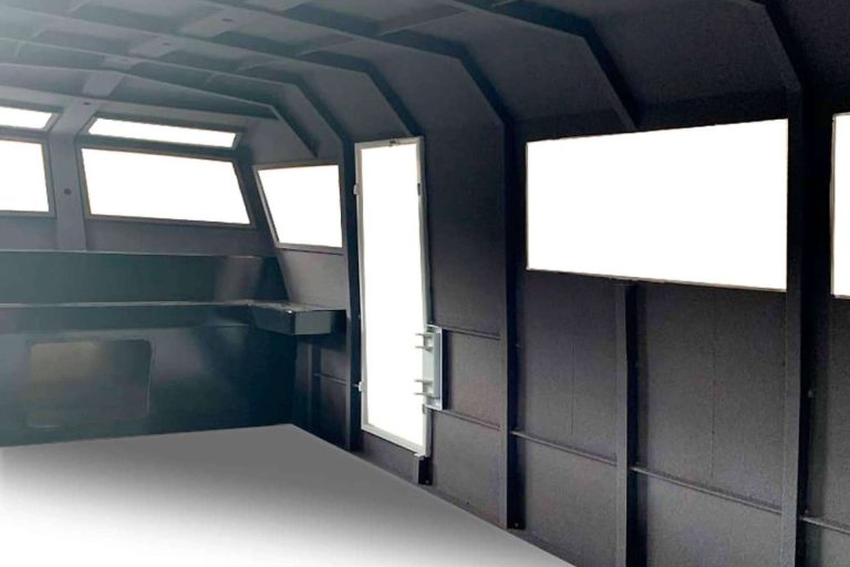 Corcho Proyectado KliuCork®️ despega en popularidad; Innovación Sostenible de Kliu Solutions en el Sector Naval