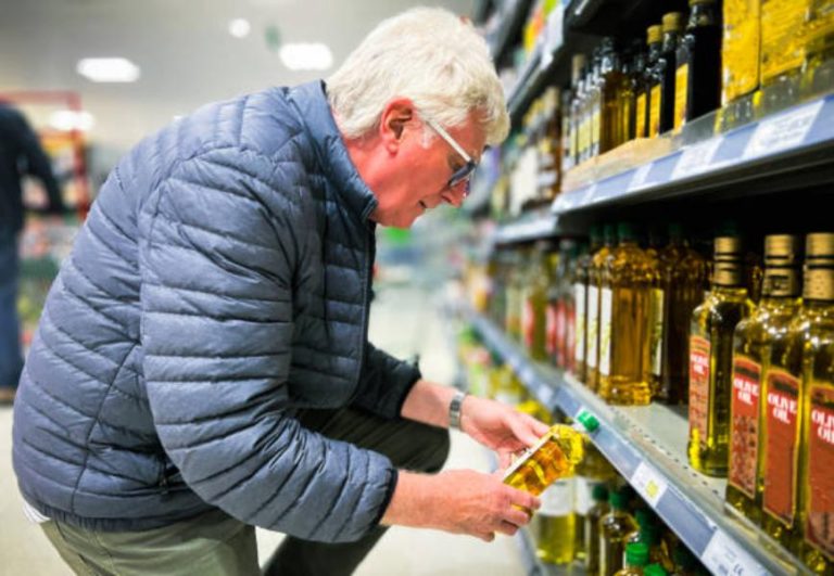 Ni Mercadona ni Aldi: el aceite de oliva más barato que puedes comprar en el supermercado