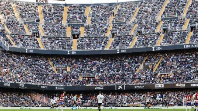 Los estadios de LALIGA baten récord de ocupación con casi un 74% de asistencia media en la primera vuelta