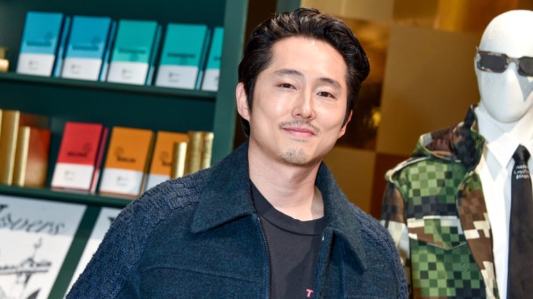 Marvel Steven Yeun abandona