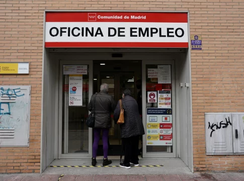 La regla general: cuatro meses de paro por año trabajado La regla general: cuatro meses de paro por año trabajado