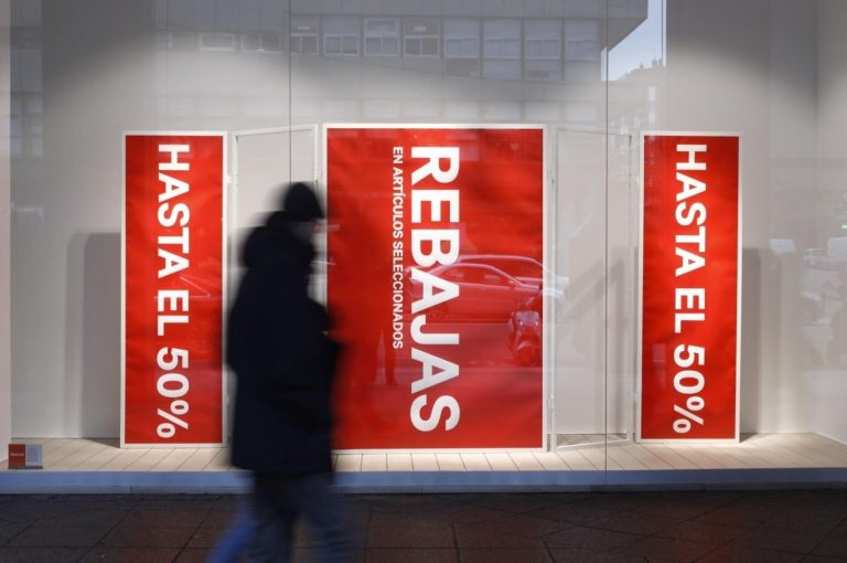 Rebajas de enero 2024: cómo hacer una compra inteligente y evitar engaños