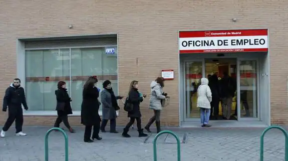 Si tienes 52 años o más, el SEPE puede quitarte el subsidio de desempleo si no cumples este requisito