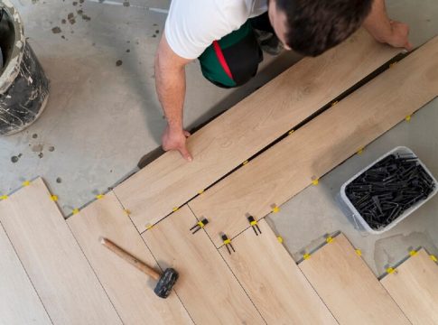 Lo que debes considerar para colocar un nuevo piso a tu hogar