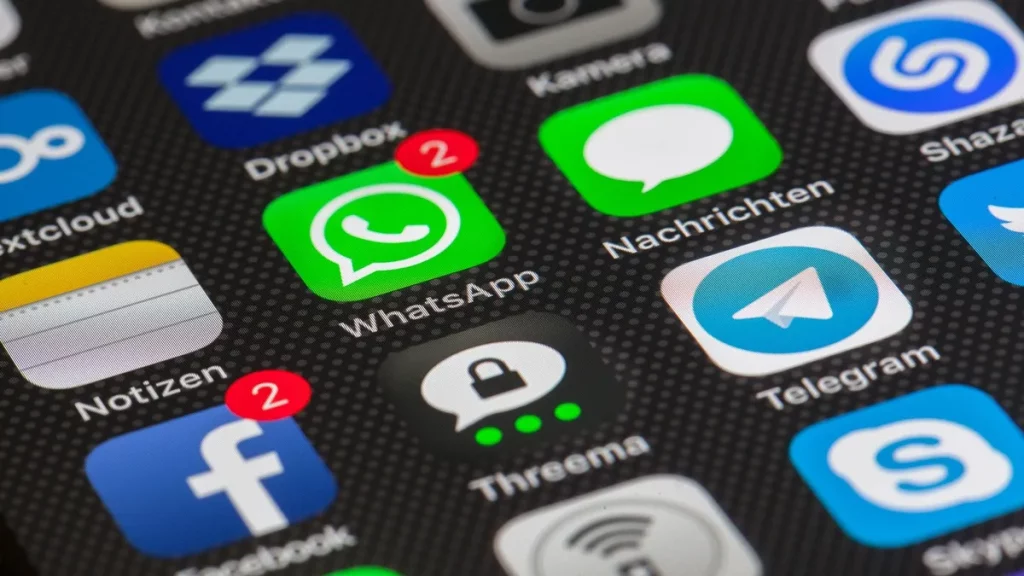 WhatsApp cambia para siempre con restricciones clave en iPhone y Android 3 whatsapp chat celulares