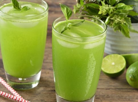 La mejor ayuda para adelgazar es tomar estas bebidas naturales