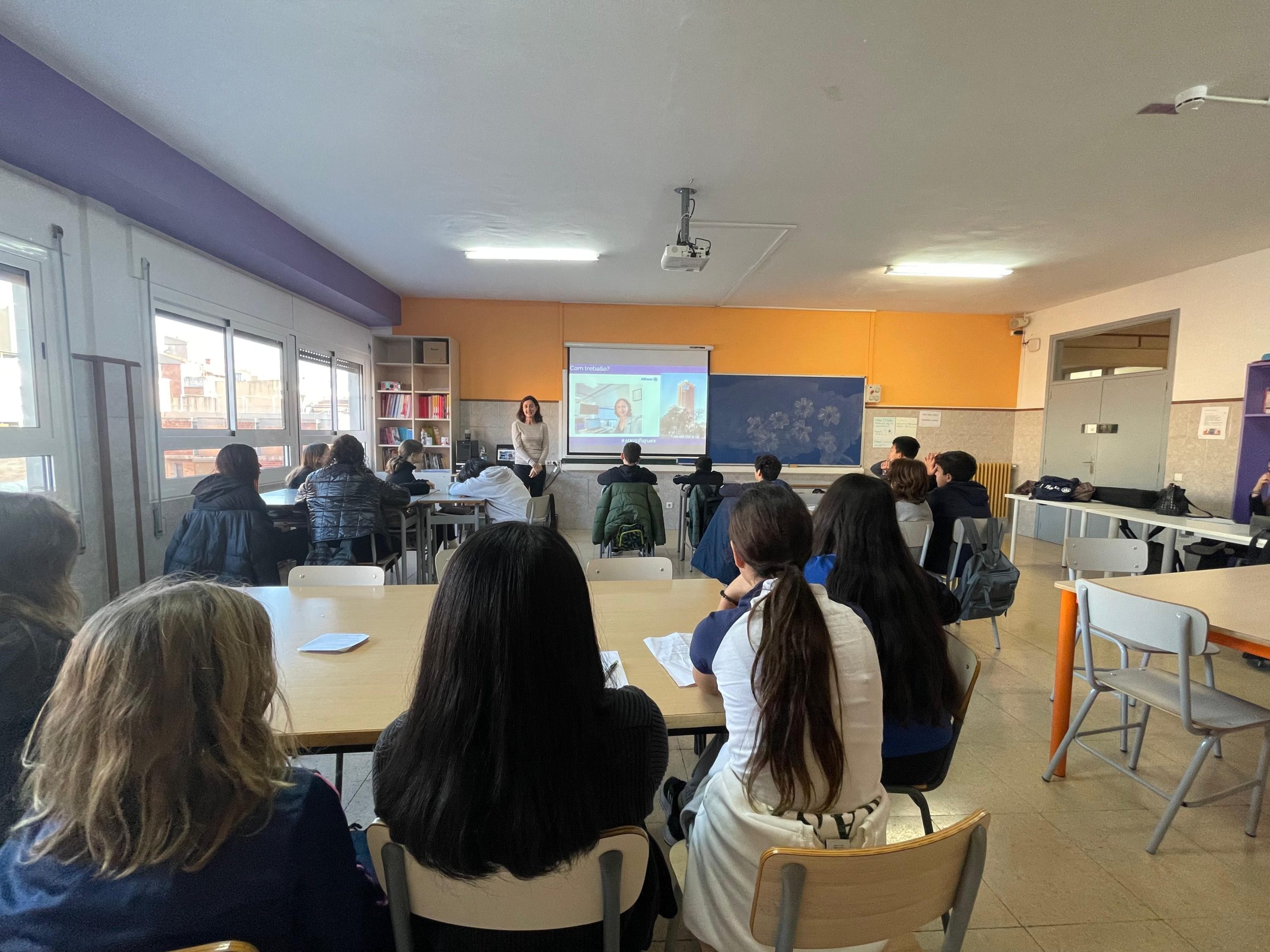 Allianz respalda, por quinto año consecutivo, la iniciativa ‘100tífiques’ 1 100tificas Sant Josep de Grcia 7feb24 20 scaled