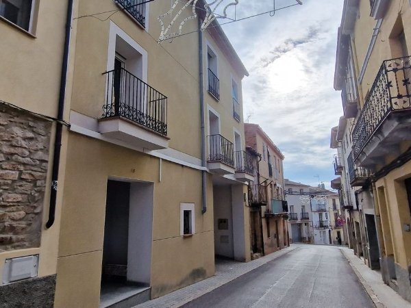 Tipo de casa: pisos y adosados de construcción reciente