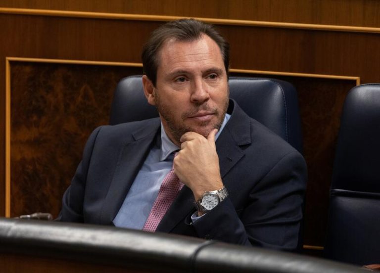 El PSOE usa la sesión de control del Congreso para que Puente explique los planes del Gobierno para Galicia