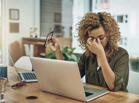 El autodiagnóstico de enfermedad mental en adolescentes, una moda que puede acabar en autolesiones o suicidio El autodiagnóstico de enfermedad mental en adolescentes, una moda que puede acabar en autolesiones o suicidio