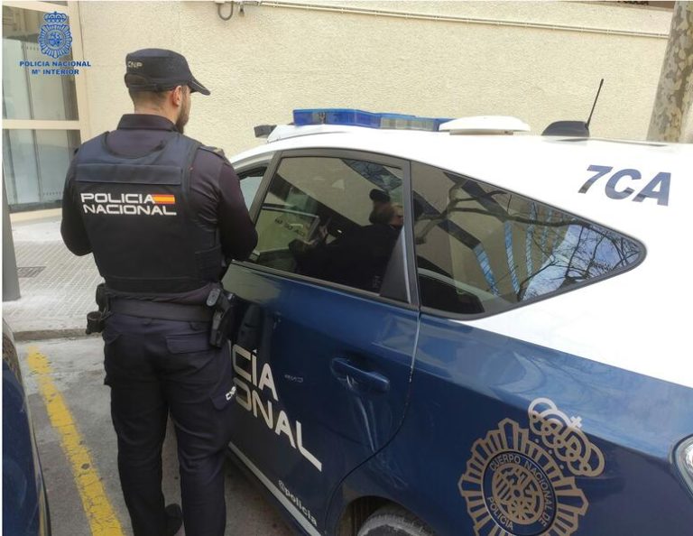 Detenido un menor por violación y robo a una chica en Palma de Mallorca