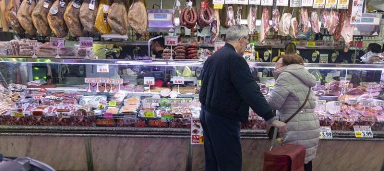 El 37,1% de los hogares españoles no pudo afrontar gastos imprevistos en 2023