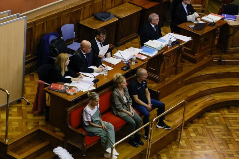 El TSJC revisa la condena a dos gemelas por el asesinato del novio de una de ellas en Sabadell (Barcelona)