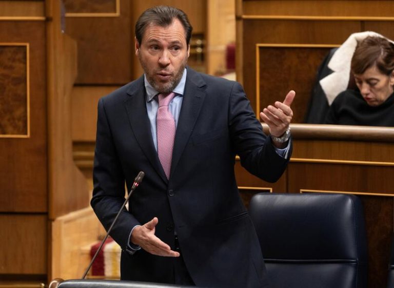 Puente y Bolaños responden al 'caso Koldo' acusando al PP de ser una 