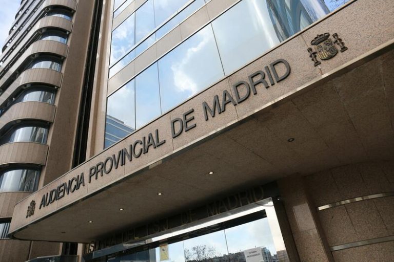 Más Madrid entrega a la Fiscalía actas policiales de residencias para que 