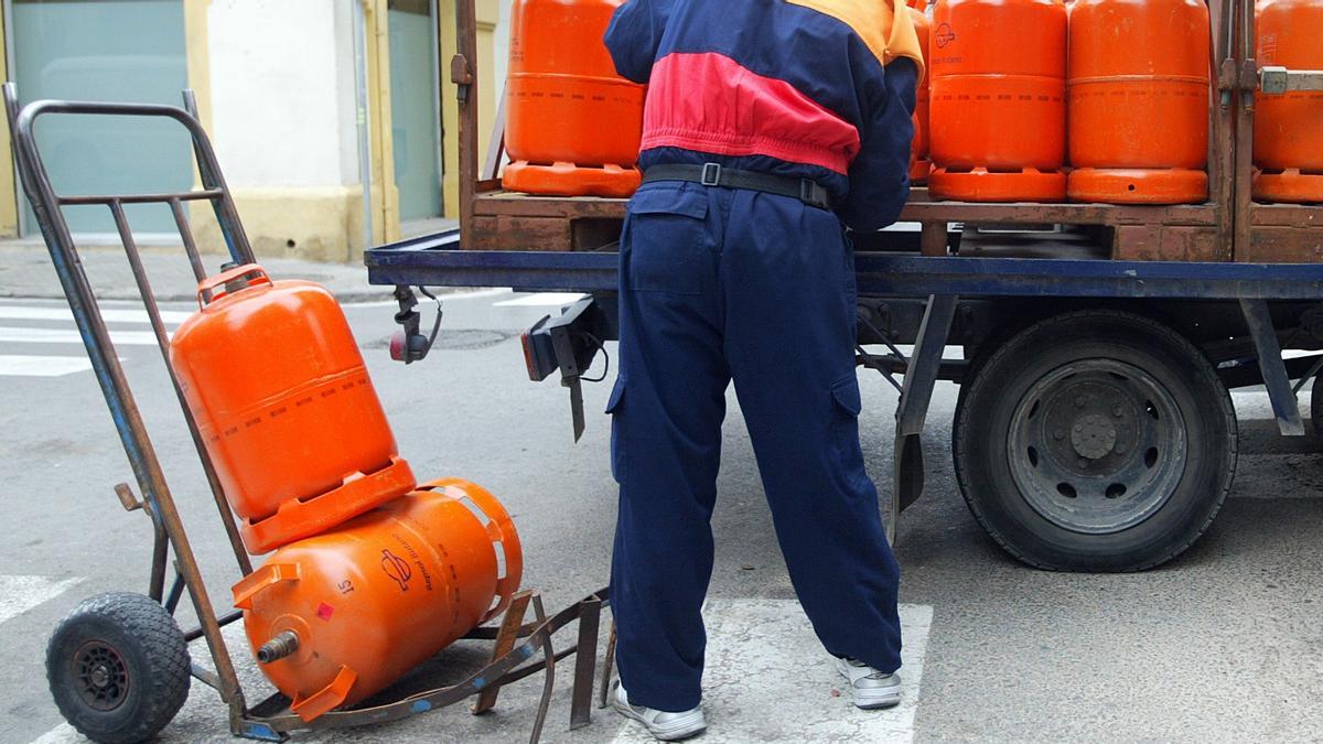 A rascarse el bolsillo: la bombona de butano tiene un nuevo precio hasta Semana Santa A rascarse el bolsillo: la bombona de butano tiene un nuevo precio hasta Semana Santa