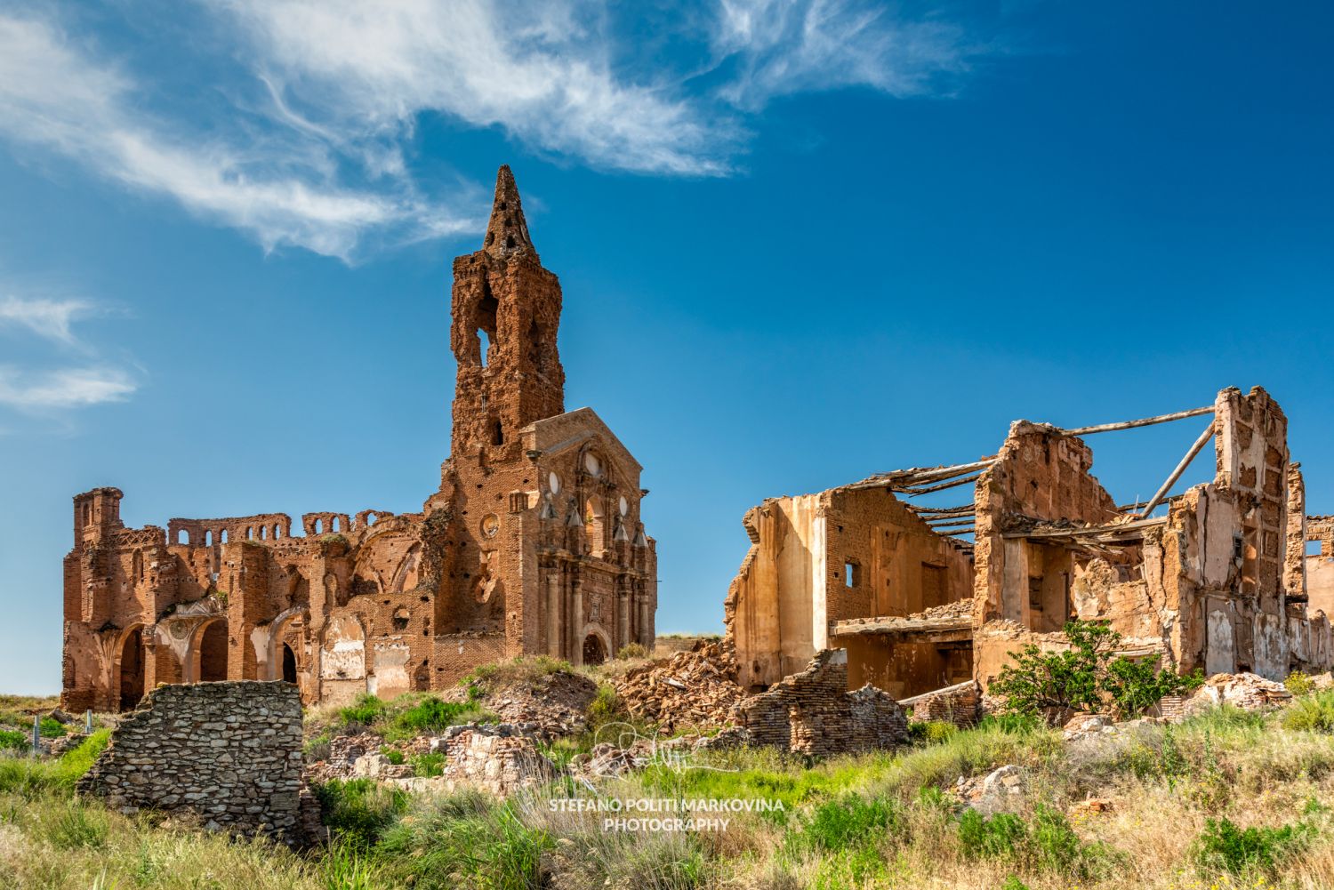 ENTRE RUINAS Y SUSURROS: BELCHITE, ZARAGOZA
