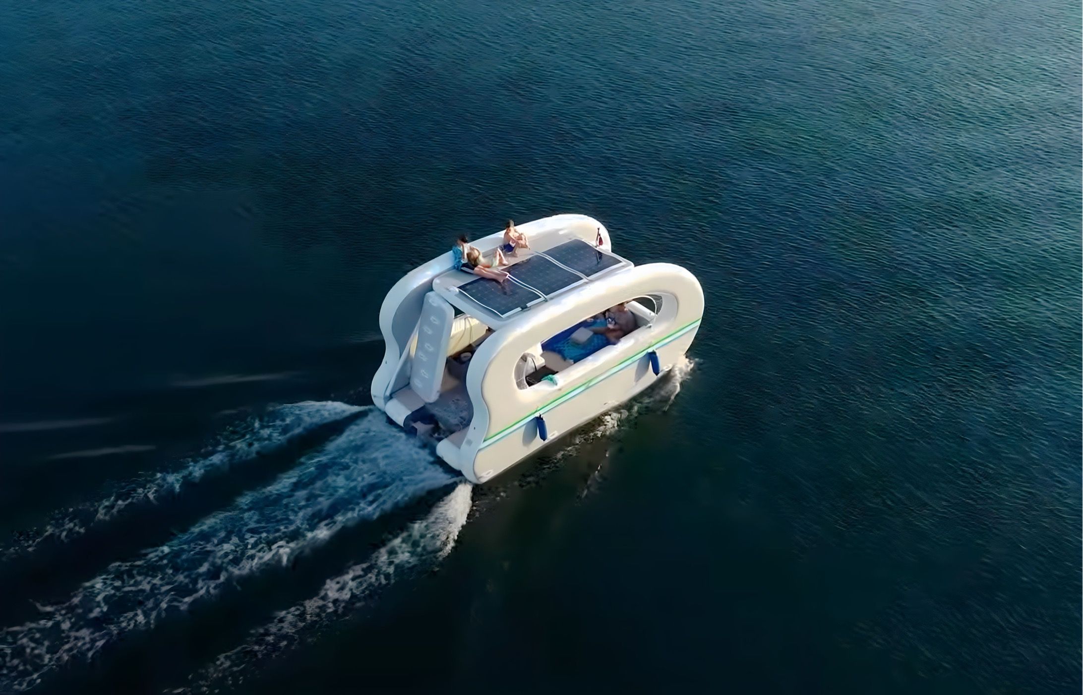 eHoverGo presenta el futuro del entretenimiento náutico 39 Big ELCAT SAILING