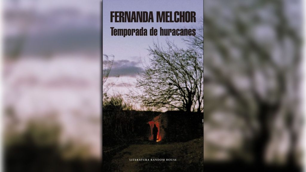 ¿Buscas una lectura impactante? Encuentra "Temporada de huracanes" en Amazon y La Casa del Libro, antes de ver la adaptación en Netflix