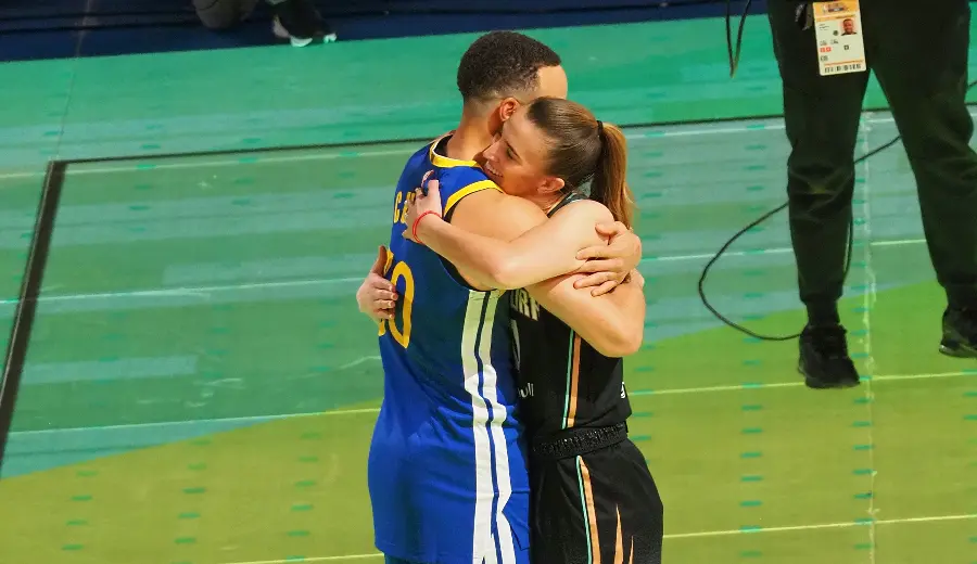 Curry responde al desafío
