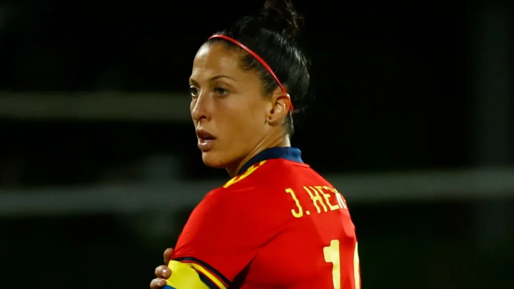 Desafíos en la profesionalización del fútbol femenino