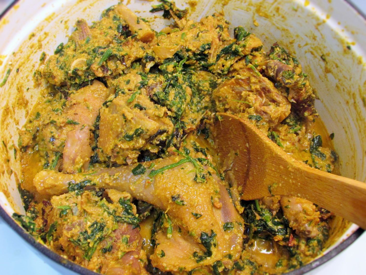 EXPECTATIVAS Y DESAFÍOS: INCORPORARLO A COMIDAS