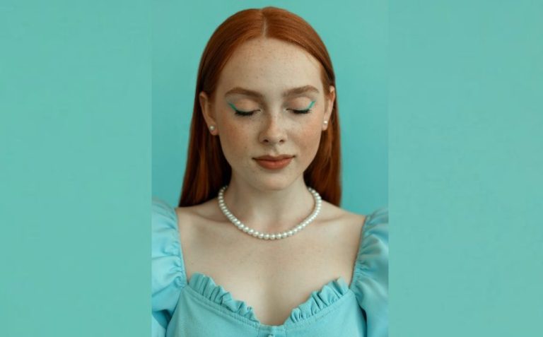 El curioso origen de la moda coquette por las que muchas enloquecen este 2024 y cómo llevarlo