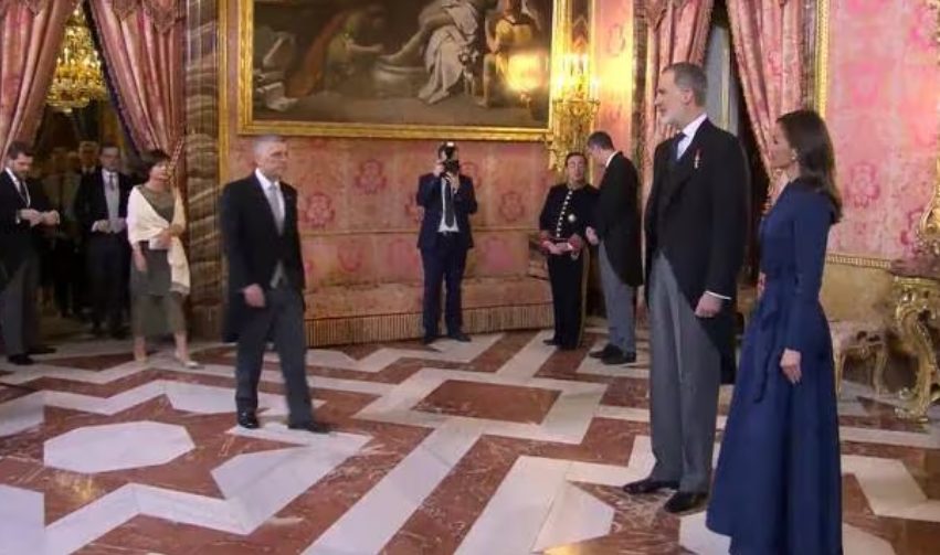 El intento desesperado de Letizia por recuperar a Felipe VI tras los rumores de serle infiel con Jaime del Burgo