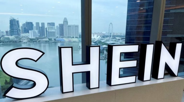 El mejor complemento para tus bolsos lo puedes conseguir en Shein por menos de 7 euros