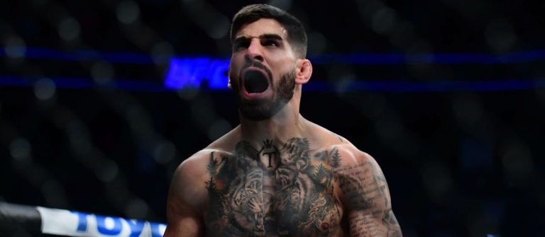 El pastizal que se lleva Topuria por una pelea no lo ganas tú en muchos años 