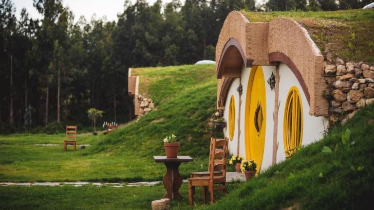 El pueblo español que te hará sentir en la Comarca de El Señor de los Anillos: siéntete un hobbit paseando por Viveiro