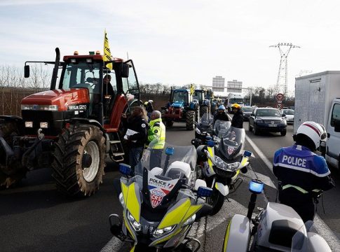El transporte por carretera presume su crecimiento en medio de las protestas francesas