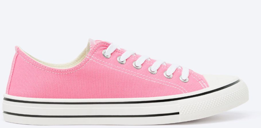 Lefties: zapatillas estilo Converse por solo 7 euros