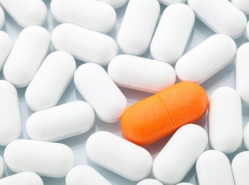 ¿Paracetamol o ibuprofeno? Cómo elegir según tengas dolor de cabeza, resfriado o resaca