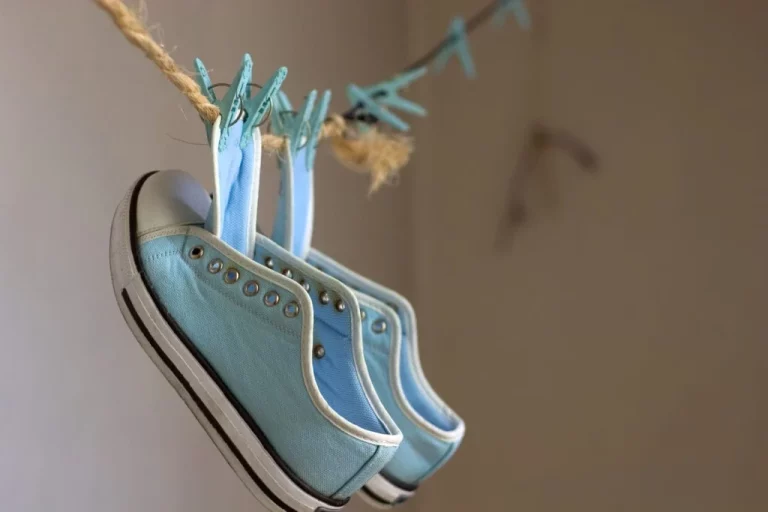 El truco número 1 para limpiar las zapatillas y no dañarlas
