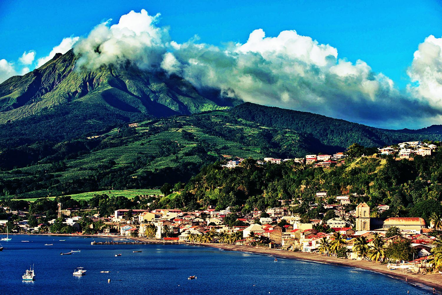 Siempre has pensado que es de Europa, pero este país está en tres continentes a la vez 1 FRANCIA, UNA HISTORIA DE TERRITORIOS DISPERSOS