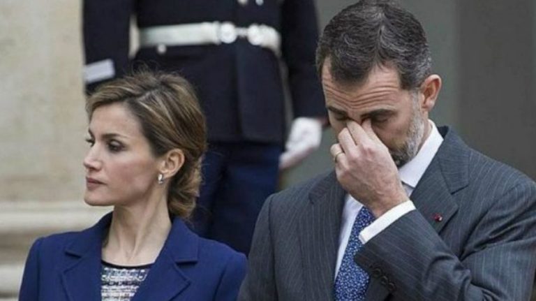 Sale a la luz la discusión de Letizia, histérica en público con Felipe VI, según la biografía no autorizada